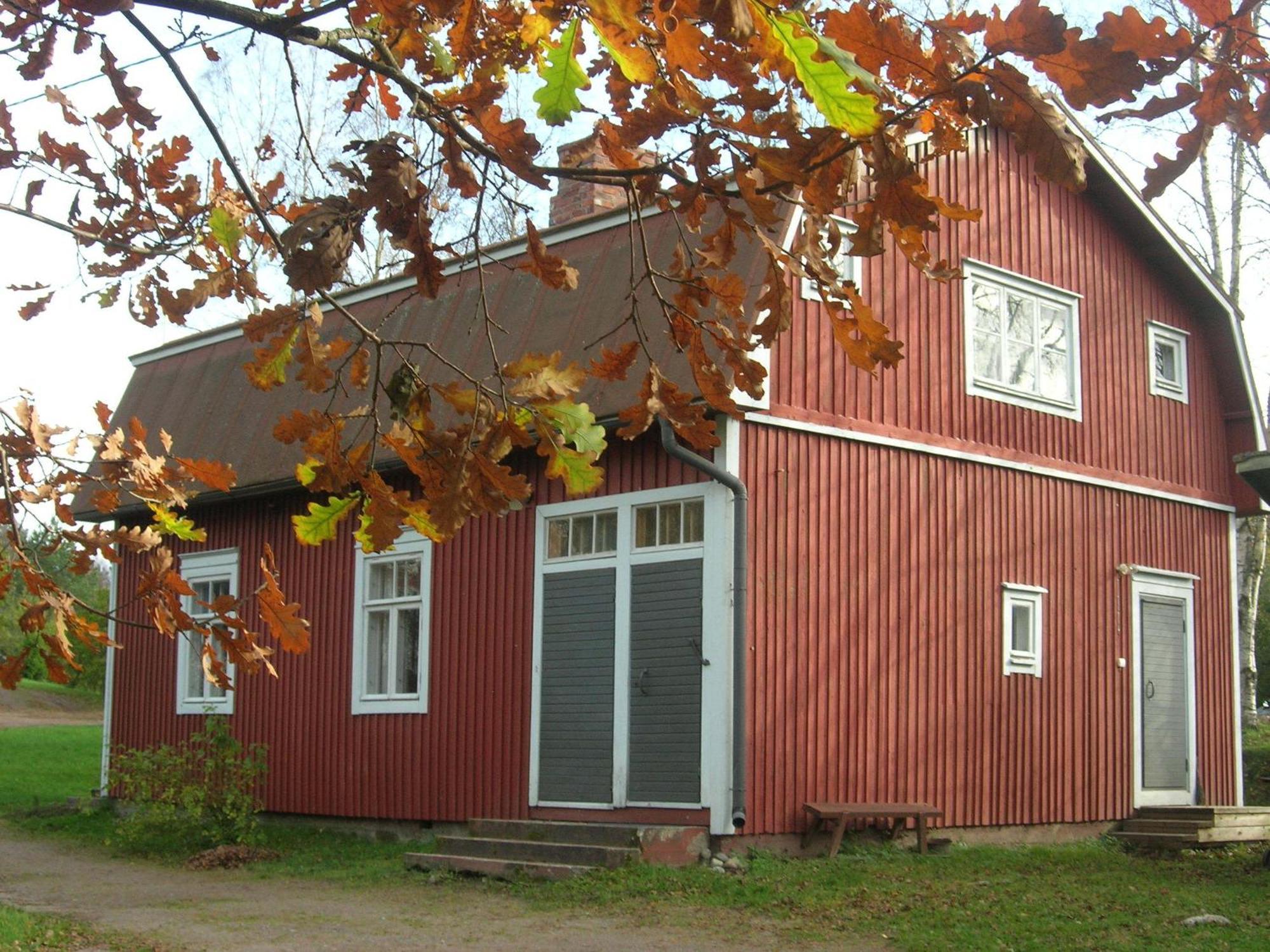 Portaan Nahkurinverstas Porras Exterior photo